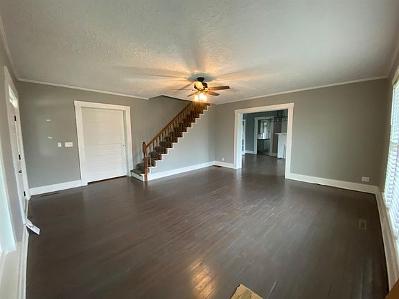 4th image of 300 Ellis 702 A B Catherine
