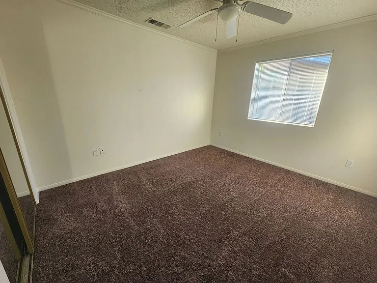 6624 Mariposa Ave — Photo 17
