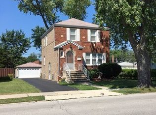 2424 S 17th Ave, Broadview, IL 60155