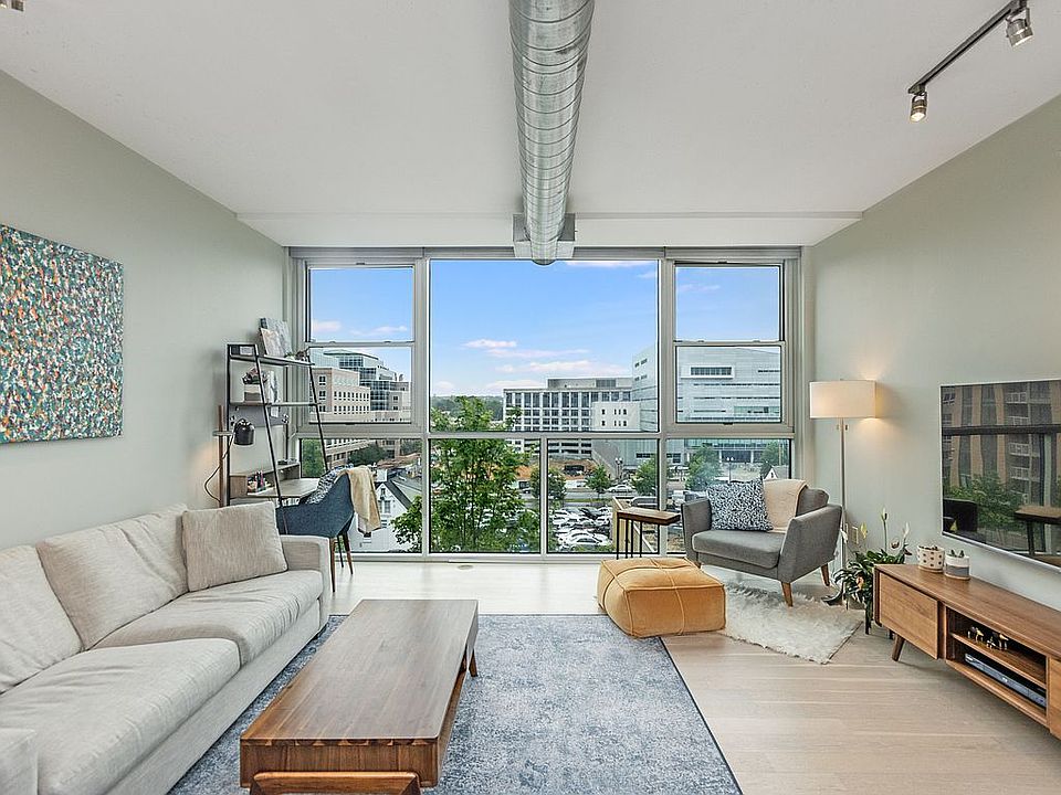 1st image of 3409 Wilson Blvd Unit 506