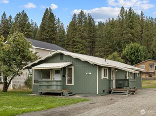 821 E 4th St, Cle Elum, WA 98922