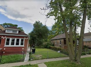 1037 N Harding Ave, Chicago, IL 60651
