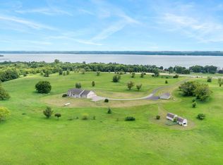 19800 Stephan Dr, Starbuck, MN 56381