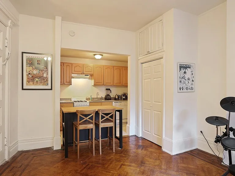 308 W 89th St #3B — Photo 6