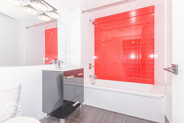 Rented by MySpaceNYC | media 51