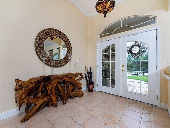 5th image of 779 McDill Dr