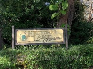 12143 117th St N, Seminole, FL 33778