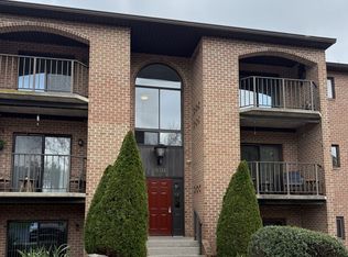 930 Cold Spring Rd APT 10, Allentown, PA 18103