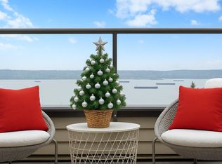 2238 Folkestone Way #41, West Vancouver, BC V7S 2X7