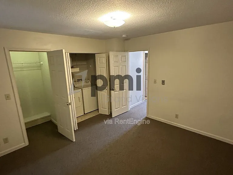 1308 Arthur Ave #8 — Photo 10