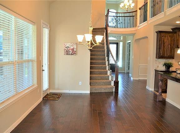 3rd image of 5809 Gracie Ln