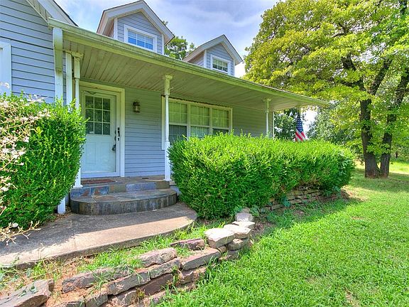 4th image of 3650 E Cedar Ln