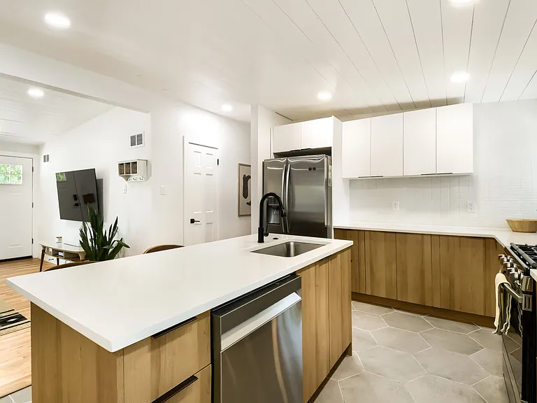 8620 Alta Vista Dr — Photo 6
