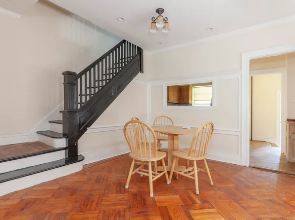 154 Sullivan Place image 1 of 13