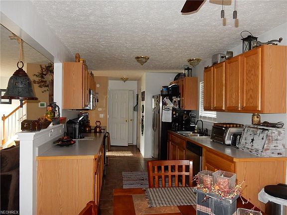2nd image of 3092 Ghent Ct