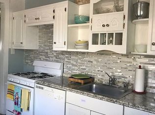 102 N Princeton Ave, Ventnor, NJ 08406