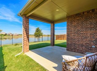 2621 Madera Canyon Rd, Aubrey, TX 76227