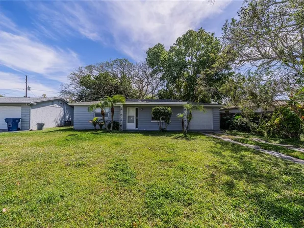 3416 Beacon Square Dr, Holiday, FL 34691