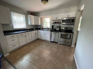 109 Falcon Rd, Jackson, MI 49202