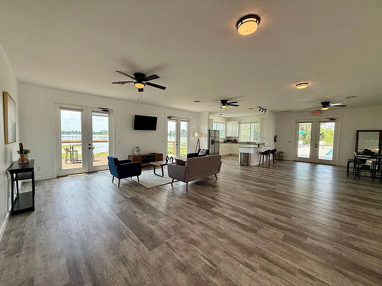 2607 Tanoak Ter — Photo 27