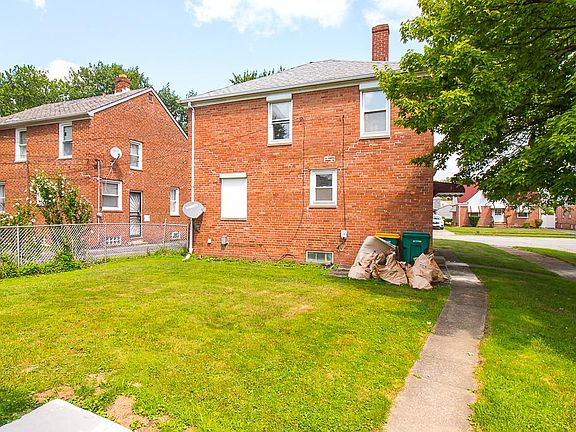 4th image of 5550 Beechwood Ave