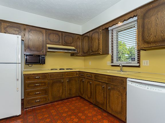 5th image of 5114 O St