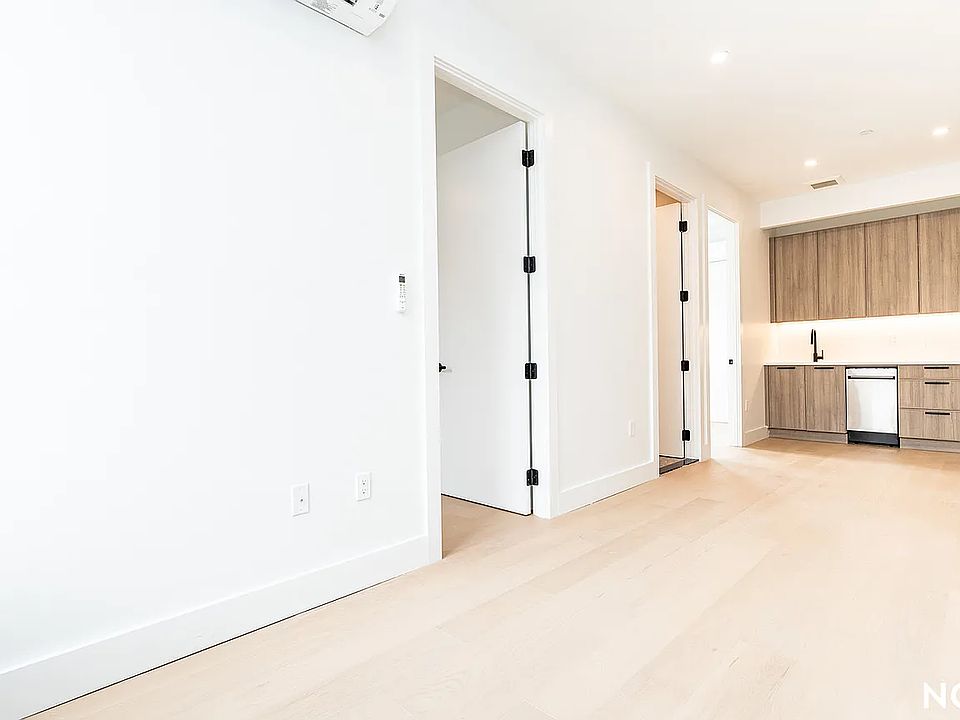 1st image of 107 S 6th St #1F