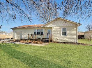 303 S Leona St, Concordia, MO 64020