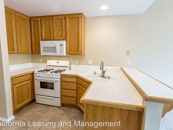 4th image of 22837 Banyan Pl Unit 336