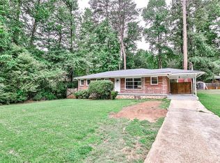 3322 Pinehill Dr, Decatur, GA 30032