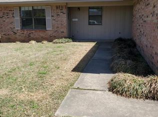 8515 S 35th Ter, Fort Smith, AR 72908