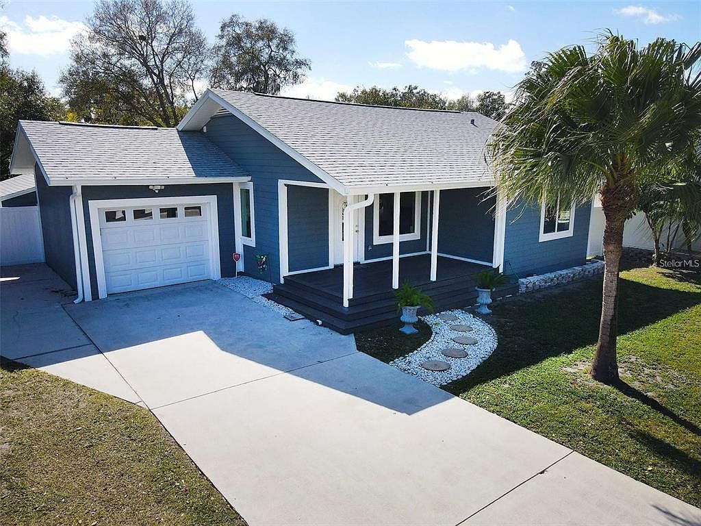 2450 Hawthorne St, Sarasota, FL 34239 Zillow