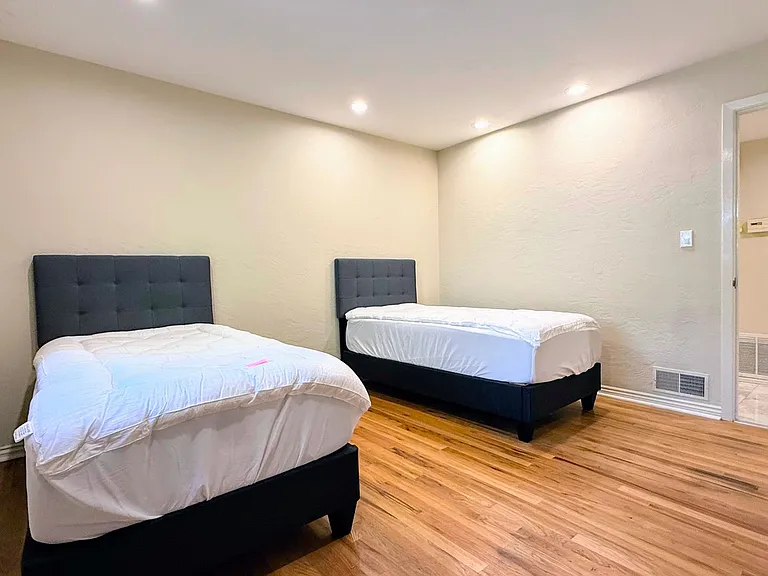 1711 Cabana Dr — Photo 20