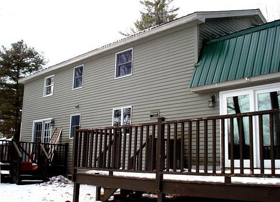 Back of Home With 2 Decks