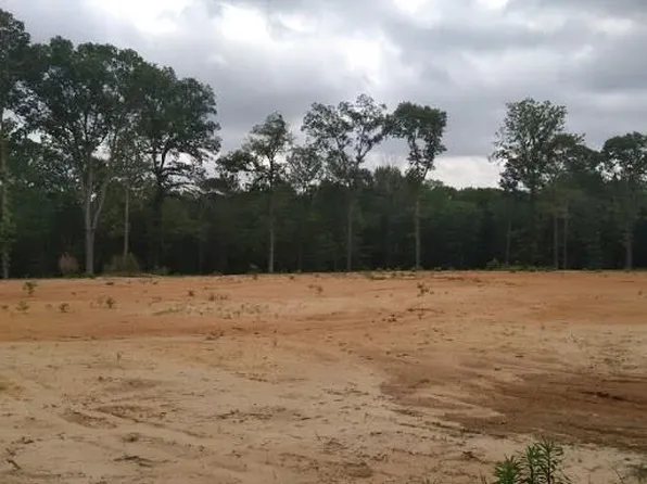849 Ates Rd, Pineville, LA 71360