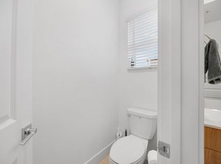 156 SW 171st Ln, Hollywood, FL 33027