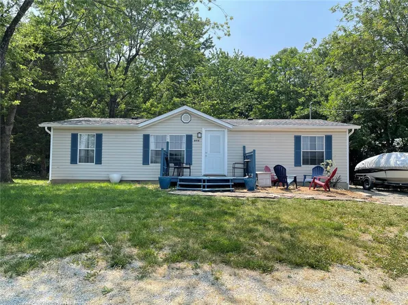 8918 Oriole Cir, French Village, MO 63036