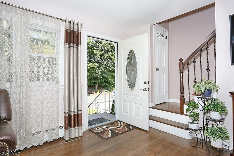 50 Colfax Rd, Wayne, NJ 07470 Zillow