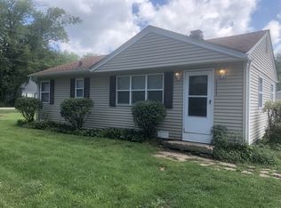 38689 N Cedar Dr, Lake Villa, IL 60046
