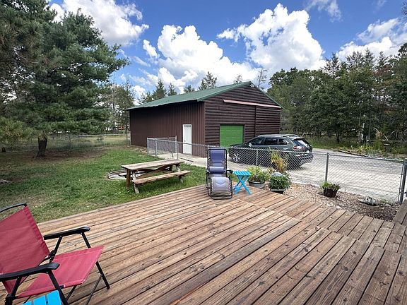 4th image of 1515 Lumberjack Ct