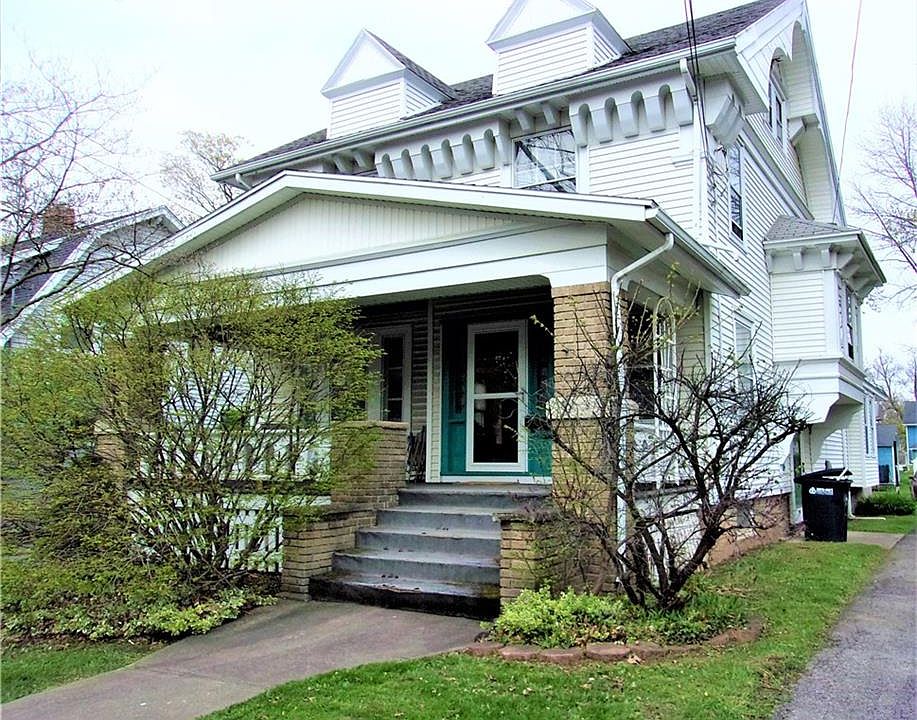 1st image of 120 Grace Ave
