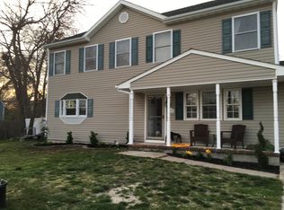 438 Chestnut Dr, Lanoka Harbor, NJ 08734