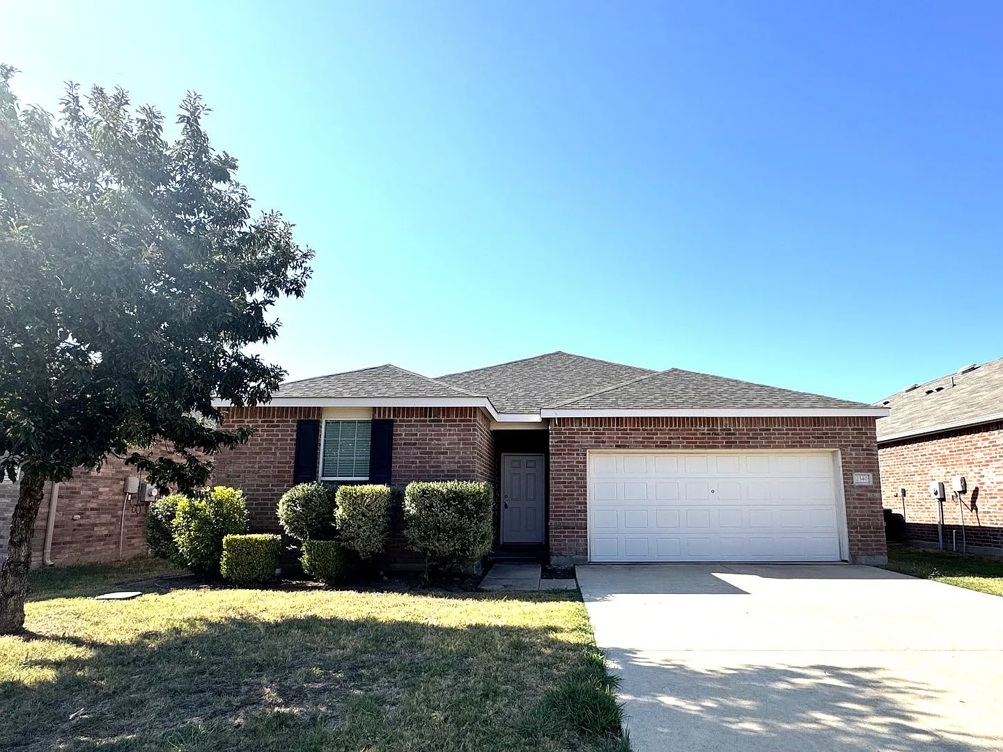 House for Lease in Fort Worth — Photo 1
