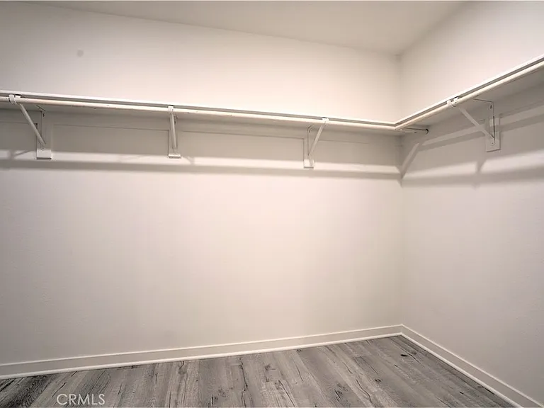 22117 Normandie Ave — Photo 20