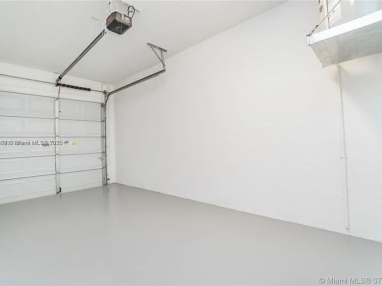 20901 NW 1st Dr #TOWNHOUSE — Photo 5