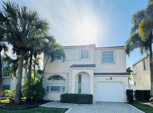 637 NW 159th Ave, Pembroke Pines, FL 33028