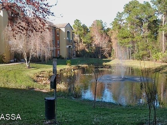 5th image of 700 Crest Pines Dr APT 121