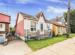 510 John St N, Hamilton, ON