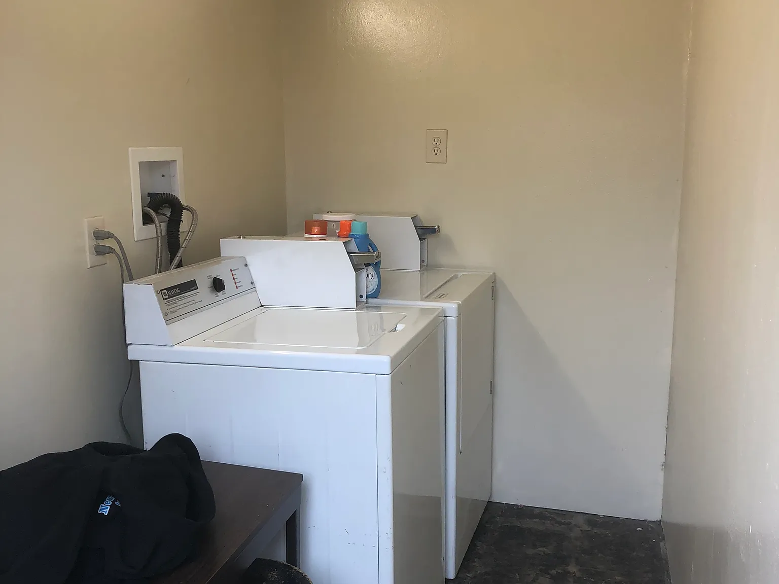 Studio, 500 sqft, $1,595 — Photo 3