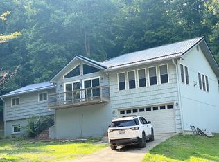 9 Ridgewood Ln, Hazard, KY 41701